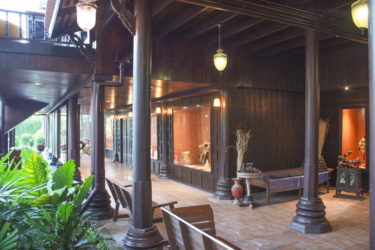 Chuchaiburi Sri Amphawa Exterior foto